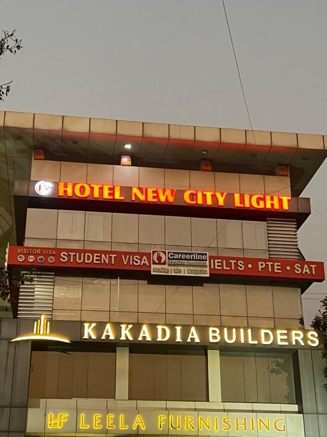סוראט Hotel New City Light מראה חיצוני תמונה