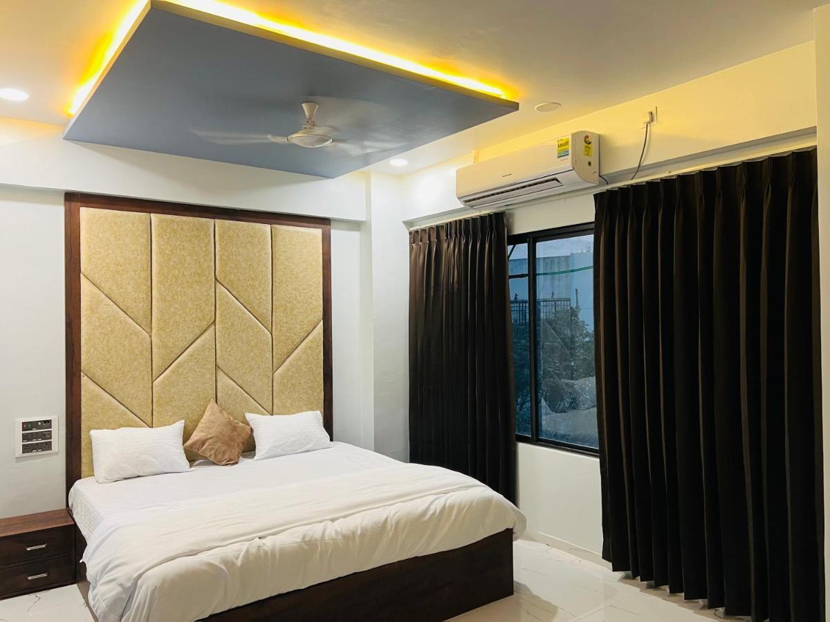 סוראט Hotel New City Light מראה חיצוני תמונה
